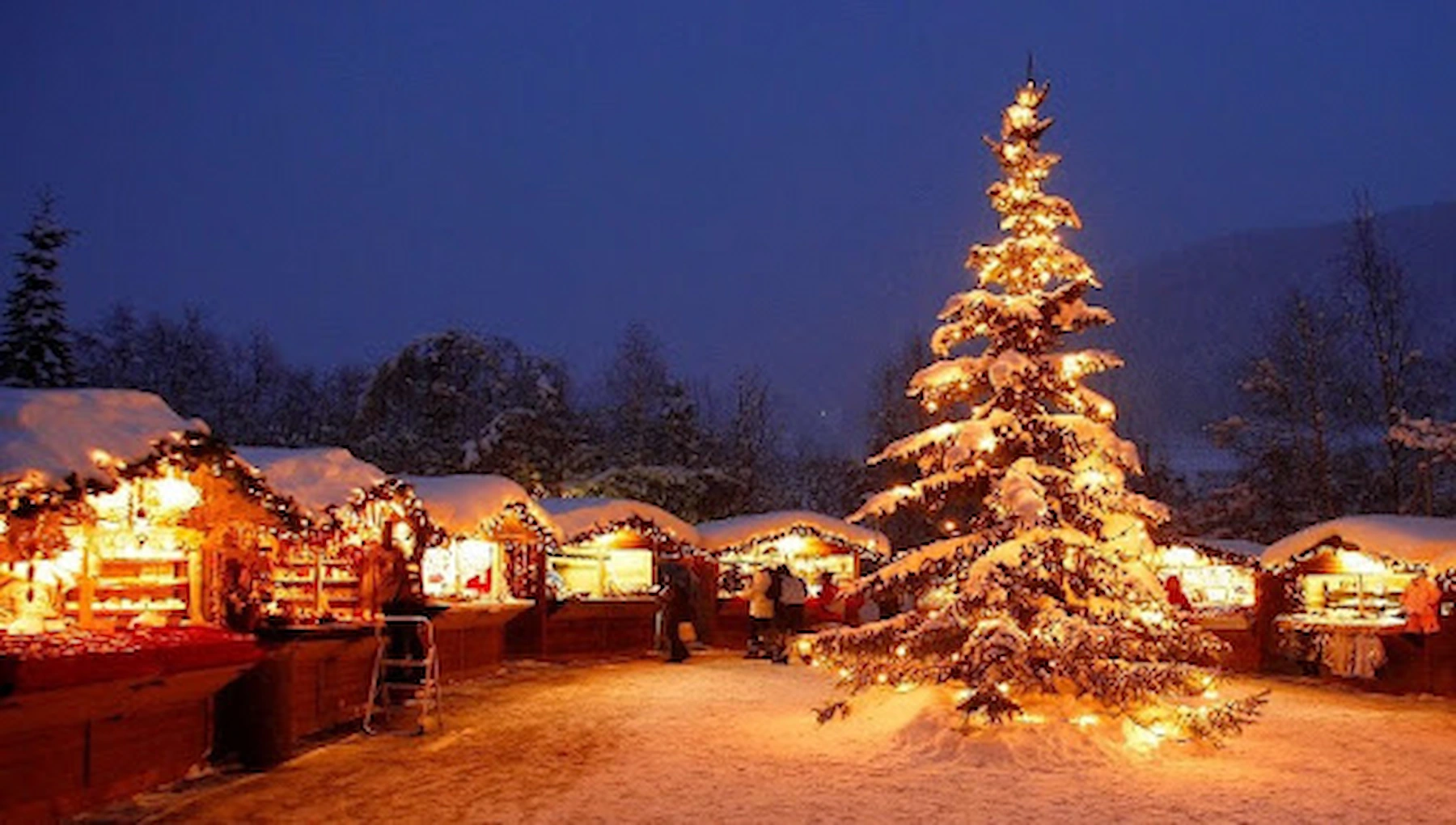 Mercatini di Natale a Livigno Magia tra le Alpi