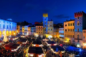 Mercatini di Natale in Gartenstraße e Vie del Centro Storico di Friedrichshafen Il Percorso Incantato