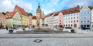 Mercatino di Natale alla Schrannenplatz di Landsberg am Lech