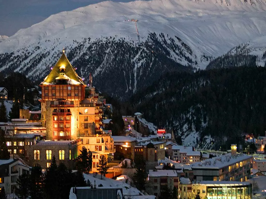 S.Moritz, Trenino Rosso, Terme e Mercatini di Livigno S.Moritz, Trenino Rosso, Terme e Mercatini di Livigno