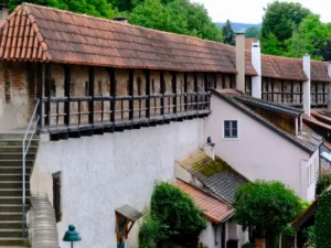 Cosa Vedere a Nördlingen Guida alle Attrazioni Principali